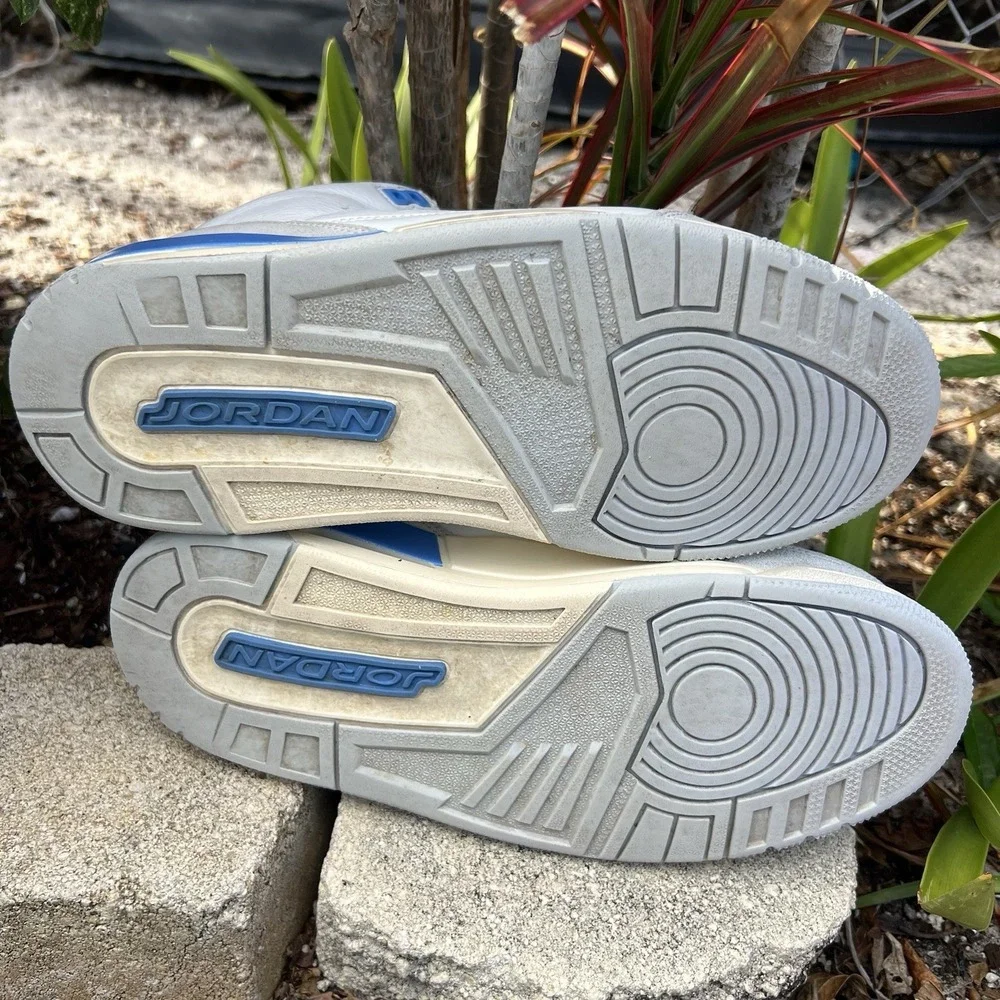 Size 9 Jordan Air Jordan 3 Retro Lucky Shorts White Blue CT8532-101 2024
